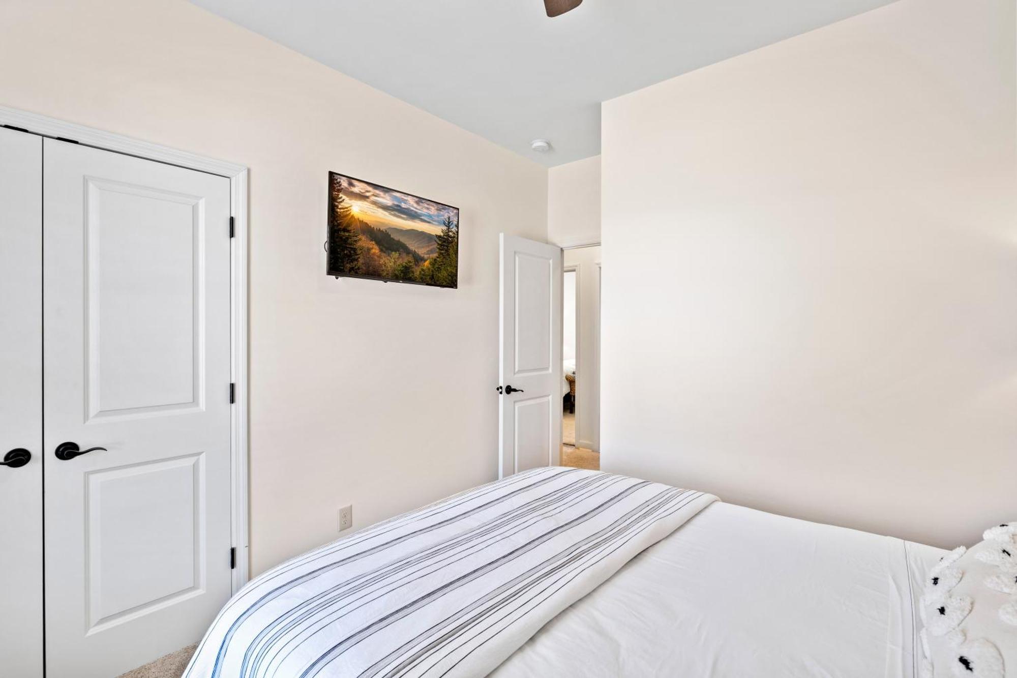 Bear Pass Is A 3 Bed 2 Bath Craftsman Style Home Located Within Walking Distance To Dt Gatlinburg Zewnętrze zdjęcie